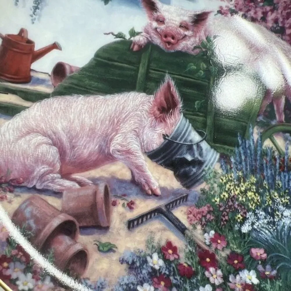 Danbury Mint, Pigs in‎ Bloom, Joan Wright, 